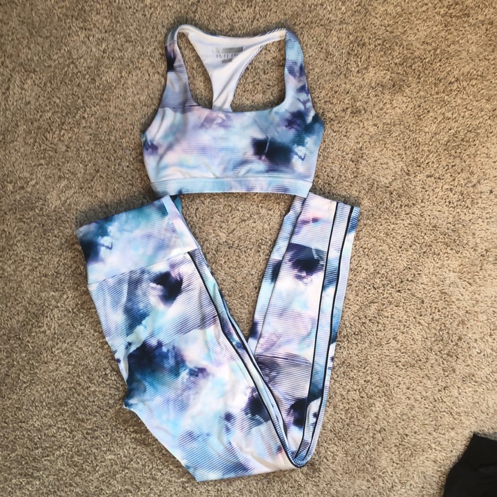 Forever 21 Marble Sports Bra and Leggings Set